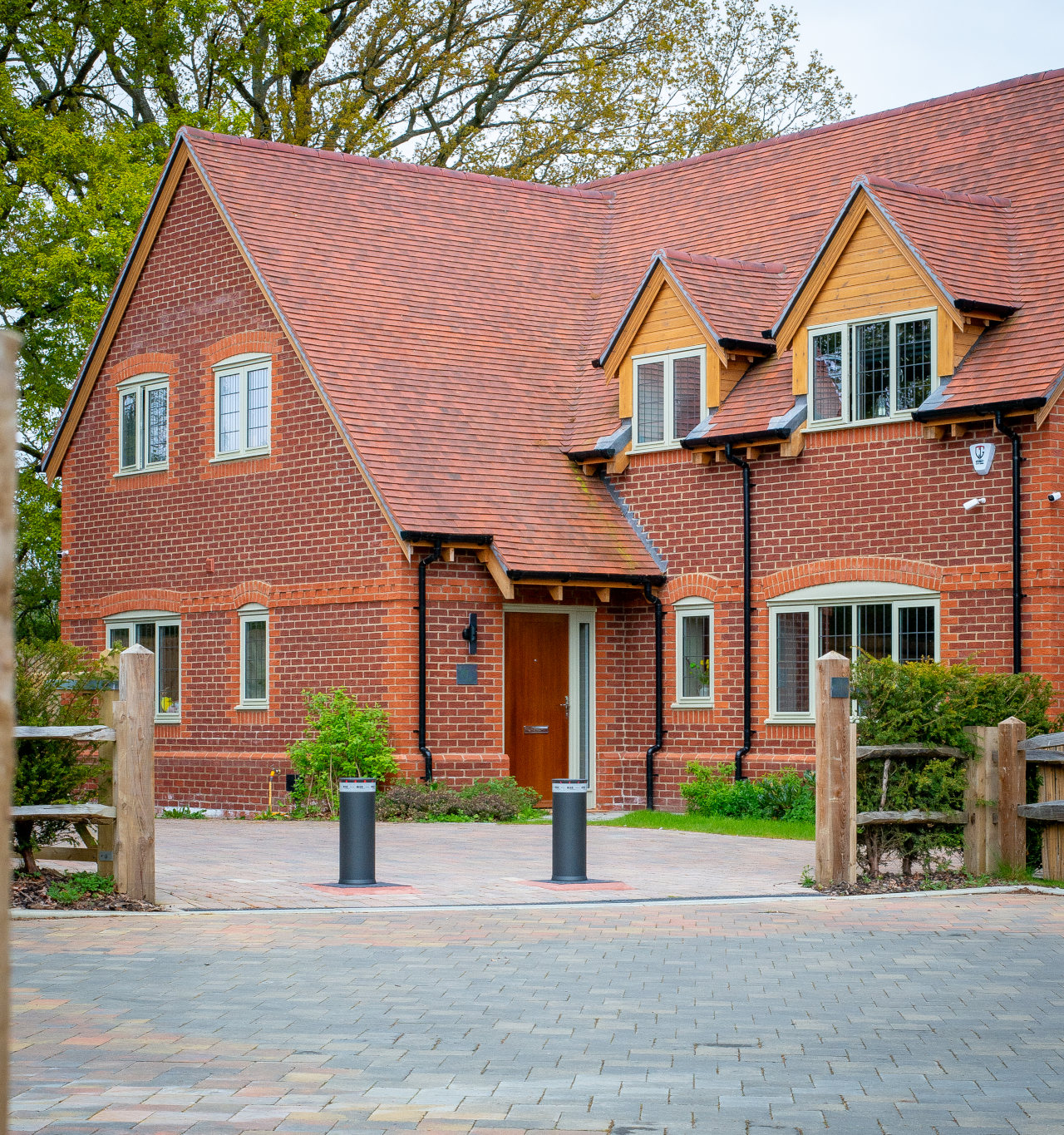 Splendida residenza con ingresso protetto da 2 dissuasori